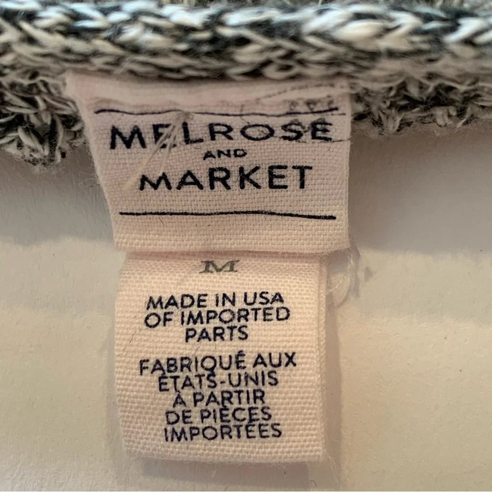 MELROSE & MARKET. Gray Cowl Neck Sweater. Long sleeves.Cotton/Poly/Acrylic blend
